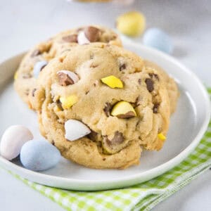 cropped close up cadbury mini egg cookies