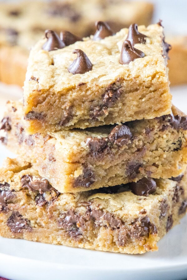 close up stacked peanut butter chocolate chip bars